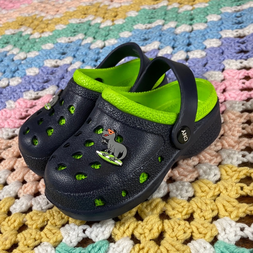 Capelli of New York Toddler Navy Lime Green Clogs Size 8 Kids boys girls Child